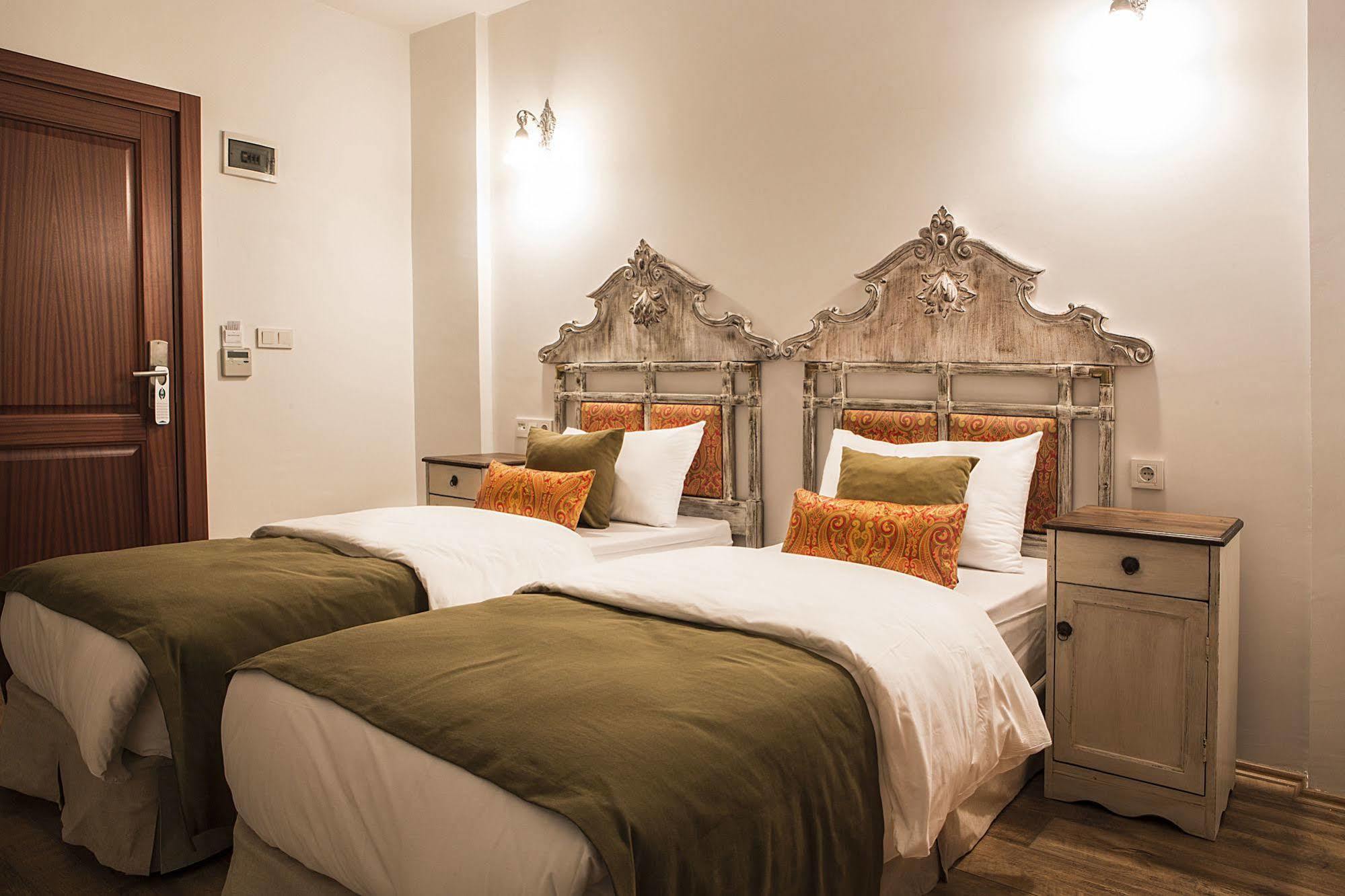 Oriella Hotel Istanbul Bagian luar foto
