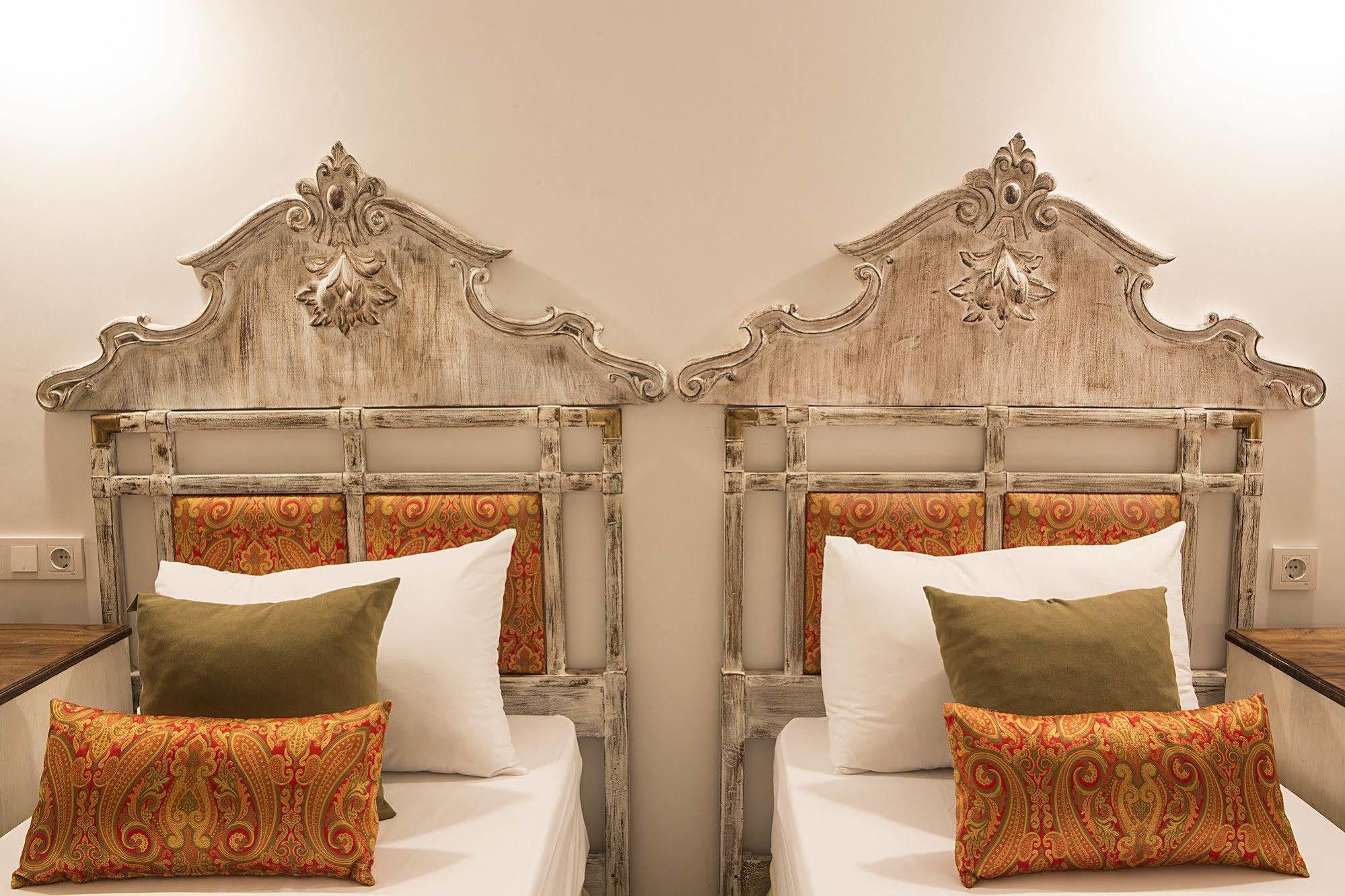 Oriella Hotel Istanbul Bagian luar foto